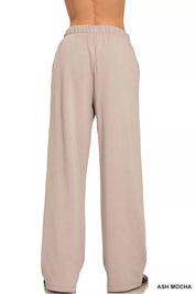 ZENANA Fleece Sweatpant with Pockets on Simply Obsessed