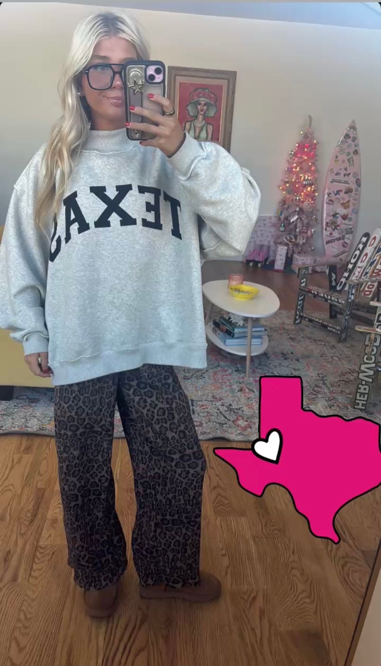 BUCKETLIST Texas Mock Neck Reversible Sweatshirt