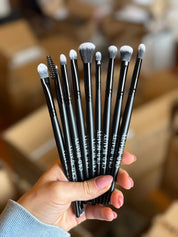 Makeup Brush Set on Simply Obsessed