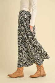 Aemi+Co Leopard Midi Skirt on Simply Obsessed
