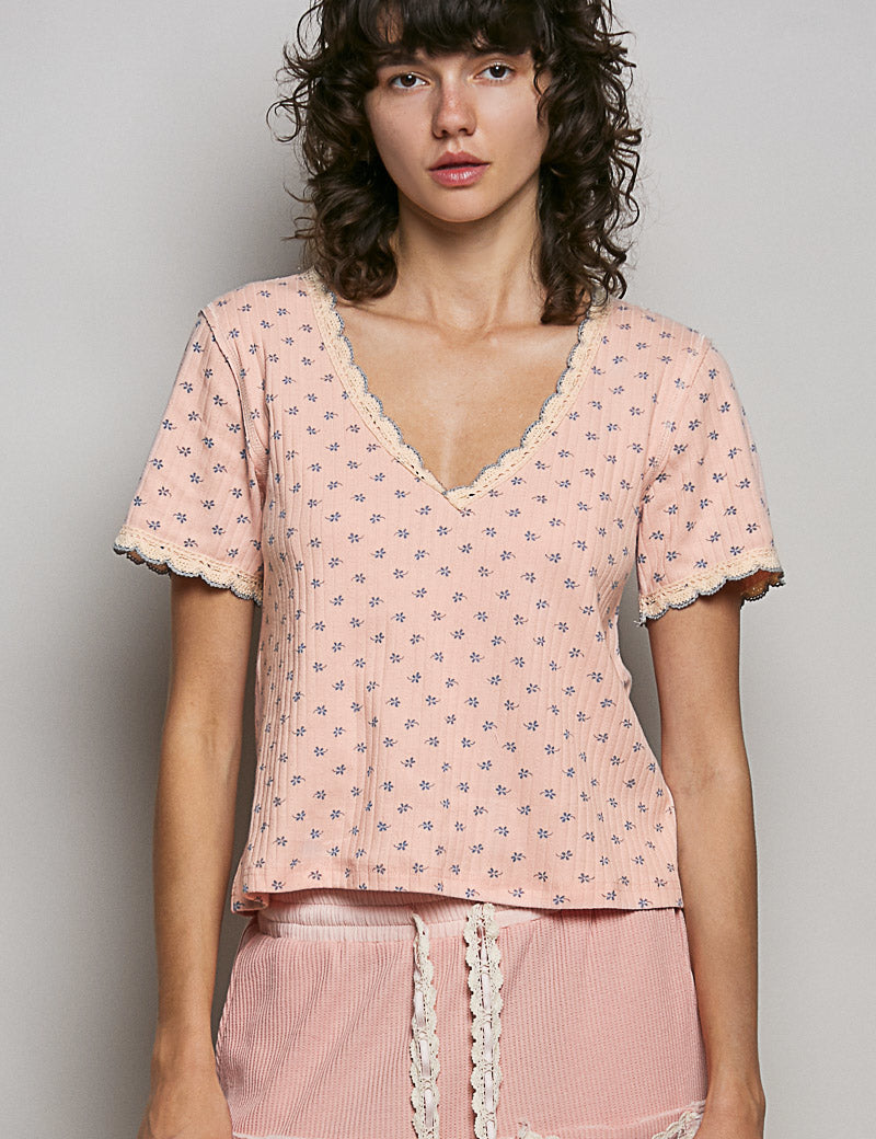 POL Floral V-Neck Short Sleeve Rib T-Shirt on Simply Obsessed