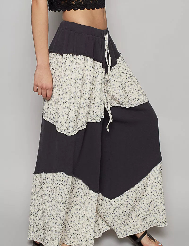 POL Contrast Floral Drawstring Wide Leg Pants on Simply Obsessed