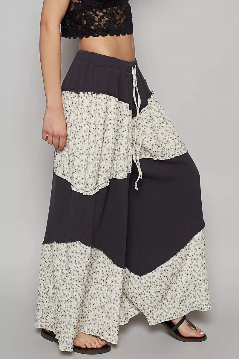 POL Contrast Floral Drawstring Wide Leg Pants on Simply Obsessed