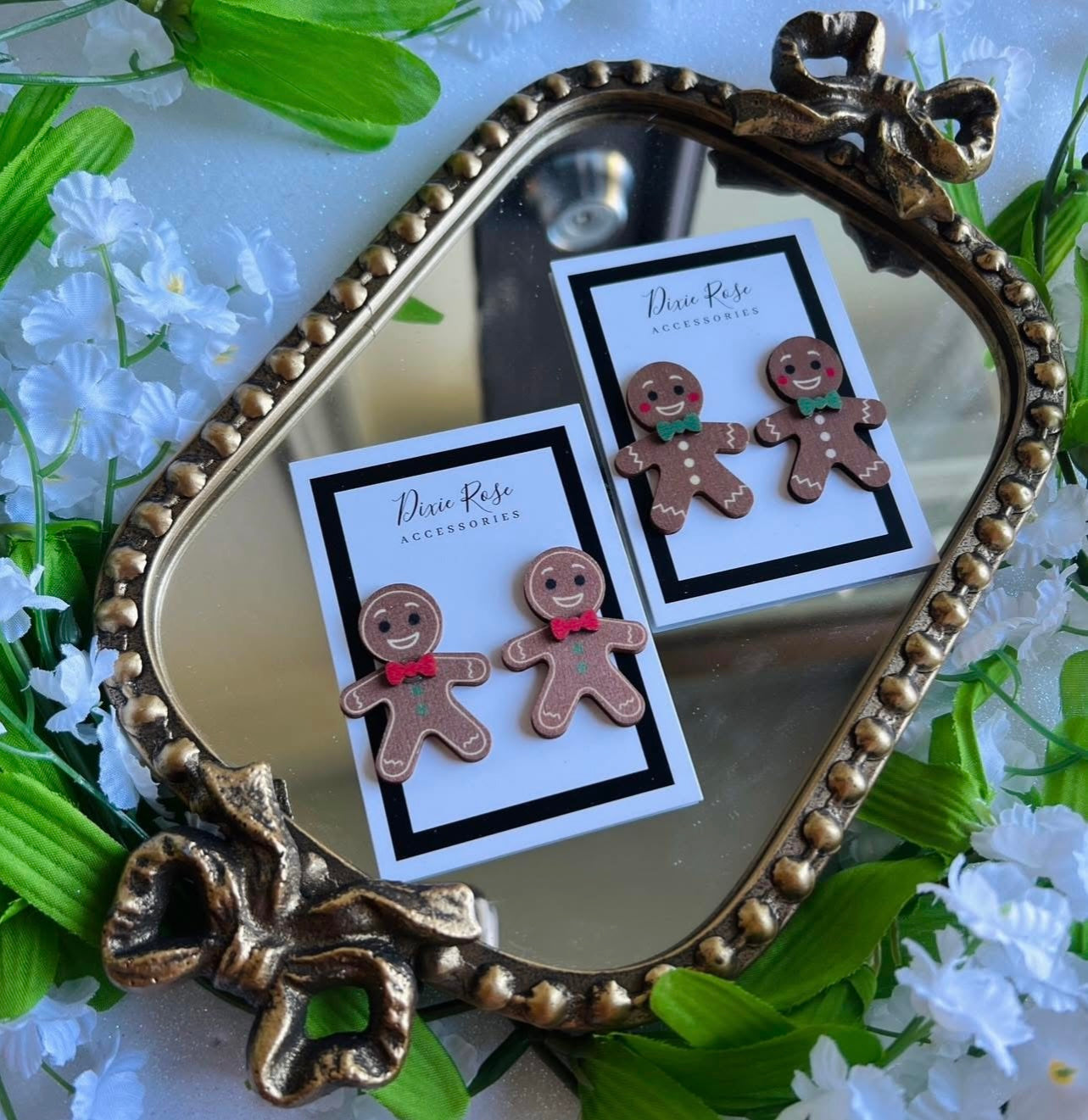 DIXIE ROSE Gingerbread Man Studs