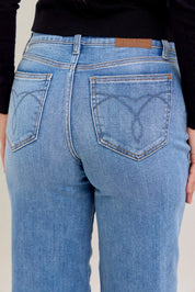 JUDY BLIUE Mid Rise Retro Wide Leg Jeans on Simply Obsessed