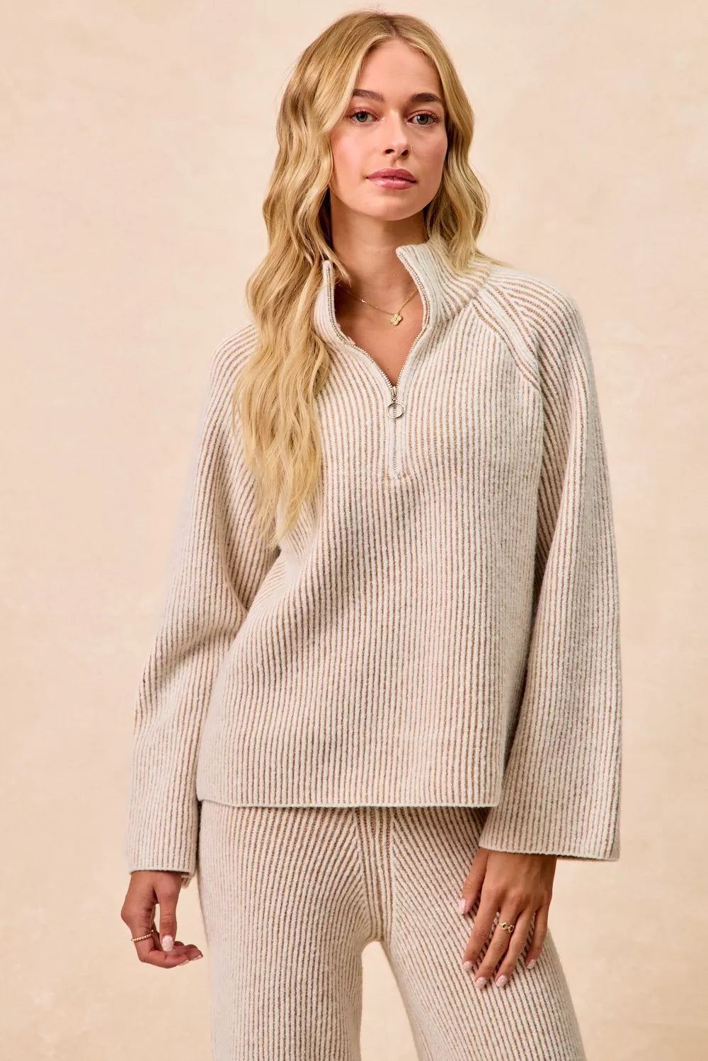 BiBi Two Tone Rib Texured Knit Collared Top with Zip Up on Simply Obsessed