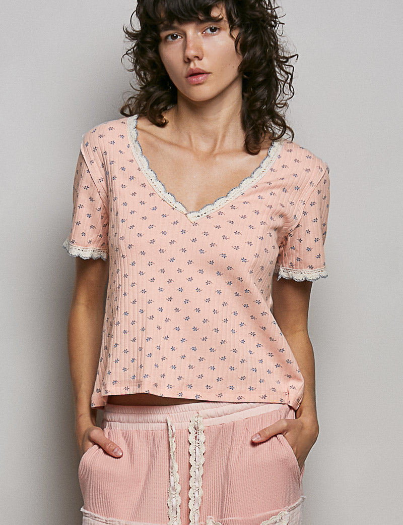 POL Floral V-Neck Short Sleeve Rib T-Shirt on Simply Obsessed
