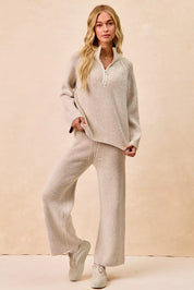 BiBi Two Tone Rib Texured Knit Collared Top with Zip Up on Simply Obsessed