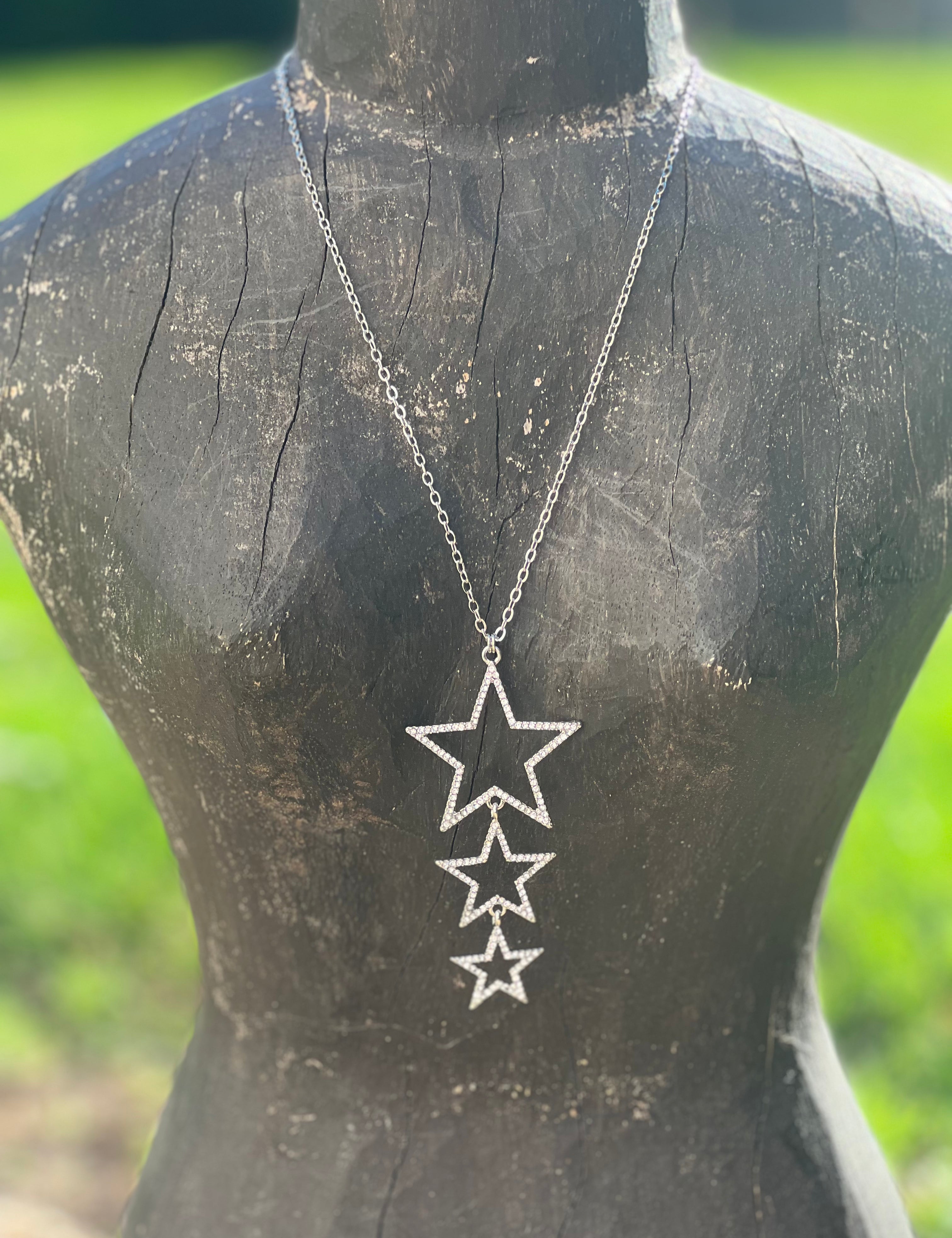 3 Star Rhinestone Necklace on Simply Obsessed