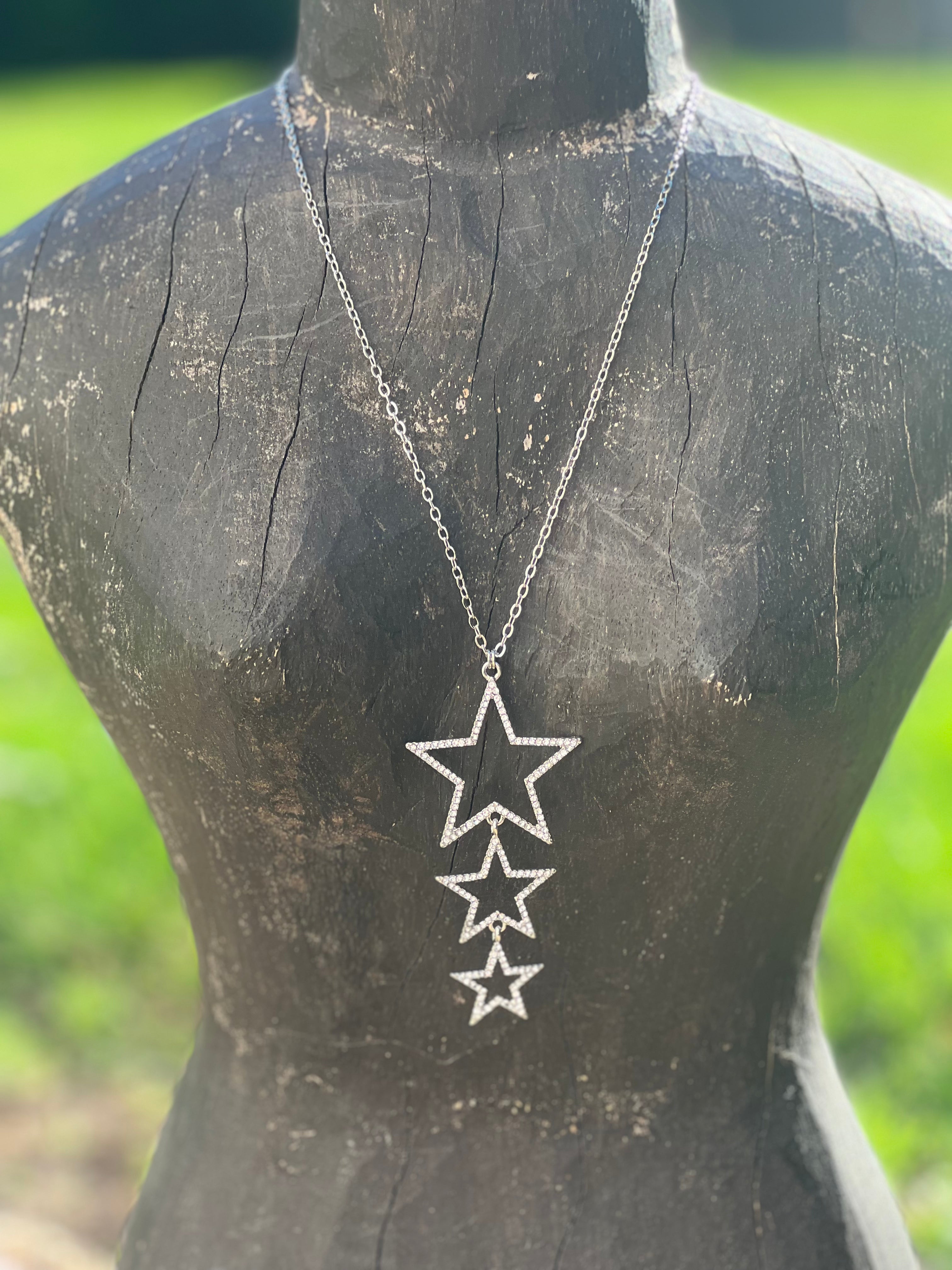 3 Star Rhinestone Necklace on Simply Obsessed