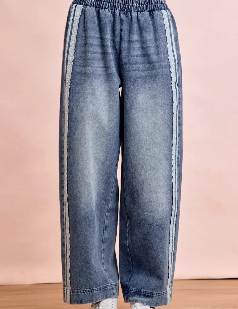 BIBI Washed Lace Contrast Sided Jeans on Simply Obsessed