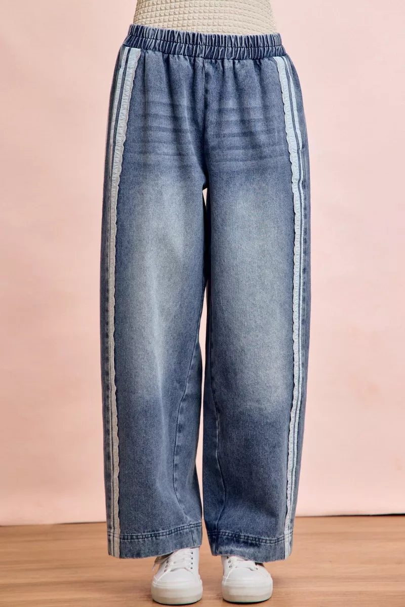 BIBI Washed Lace Contrast Sided Jeans on Simply Obsessed