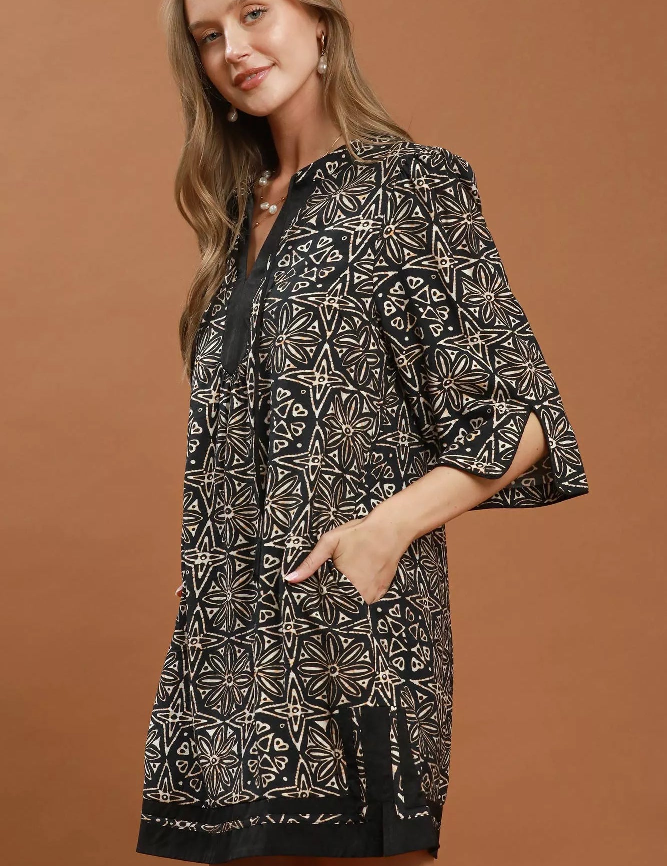UMGEE Mix Geometric Print V-Neck Tassel Detail Tunic Dress **FALL DEBUT SALE** on Simply Obsessed