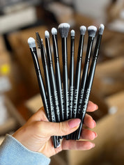 Makeup Brush Set on Simply Obsessed
