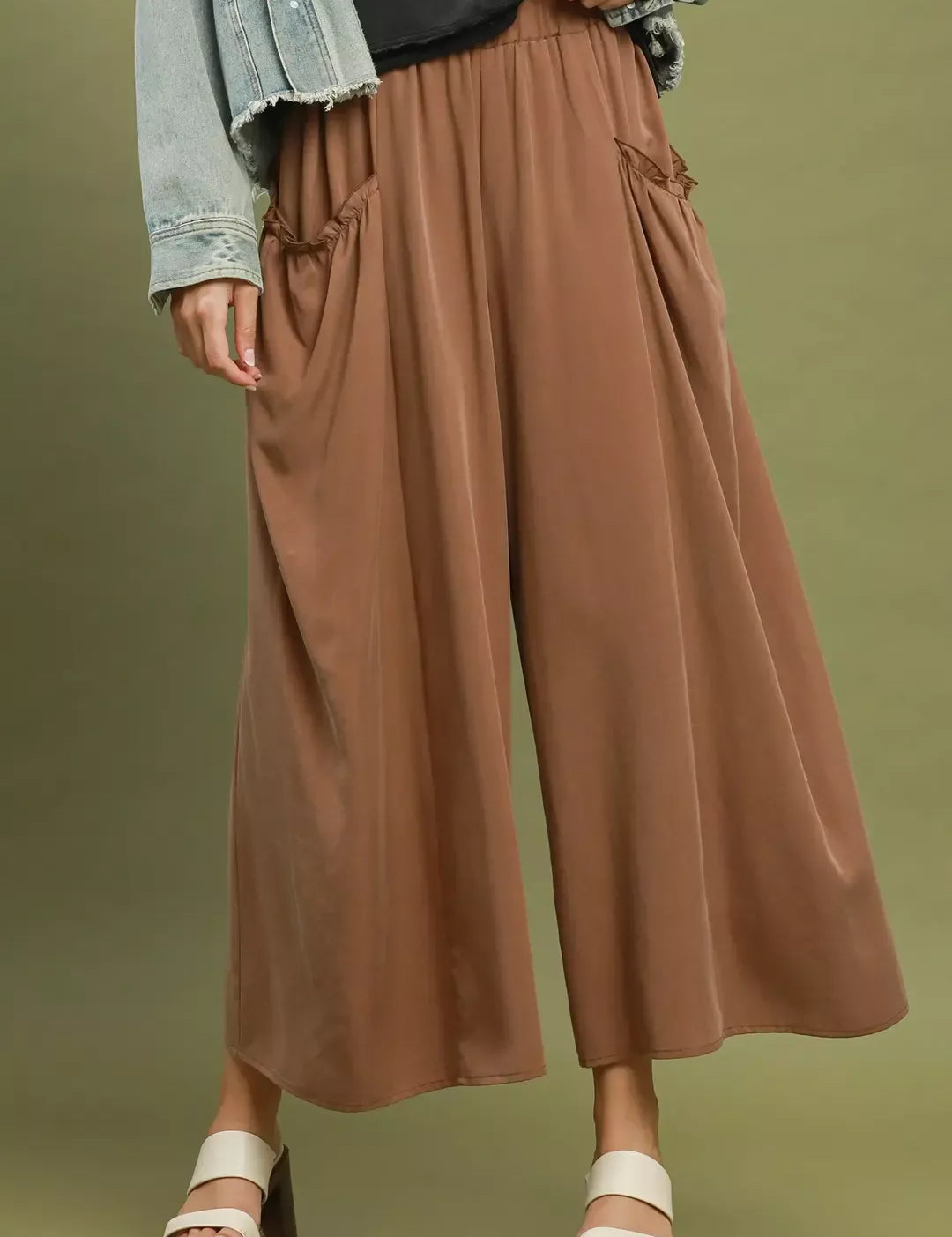 UMGEE Flowy Wide Leg Pocket Pants. **FALL DEBUT SALE** on Simply Obsessed