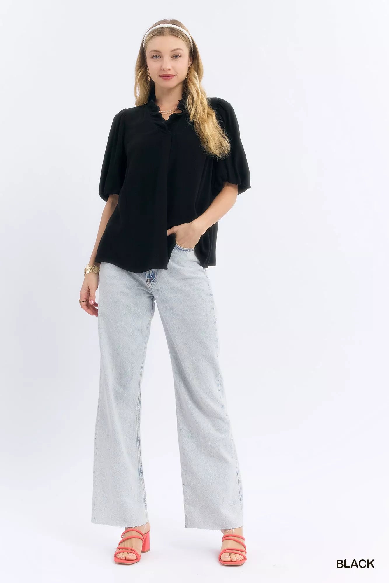 Umgee Linen Scallop Trim V-Neck Blouse on Simply Obsessed