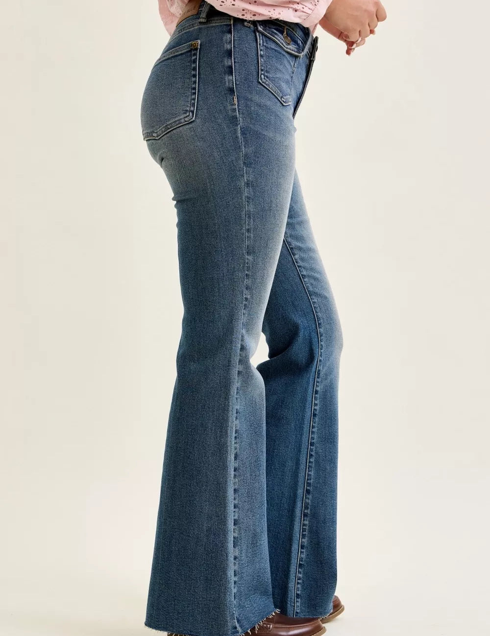 JUDY BLUE Mid Rise Flare Jeans with Front Flap Pockets on Simply Obsessed