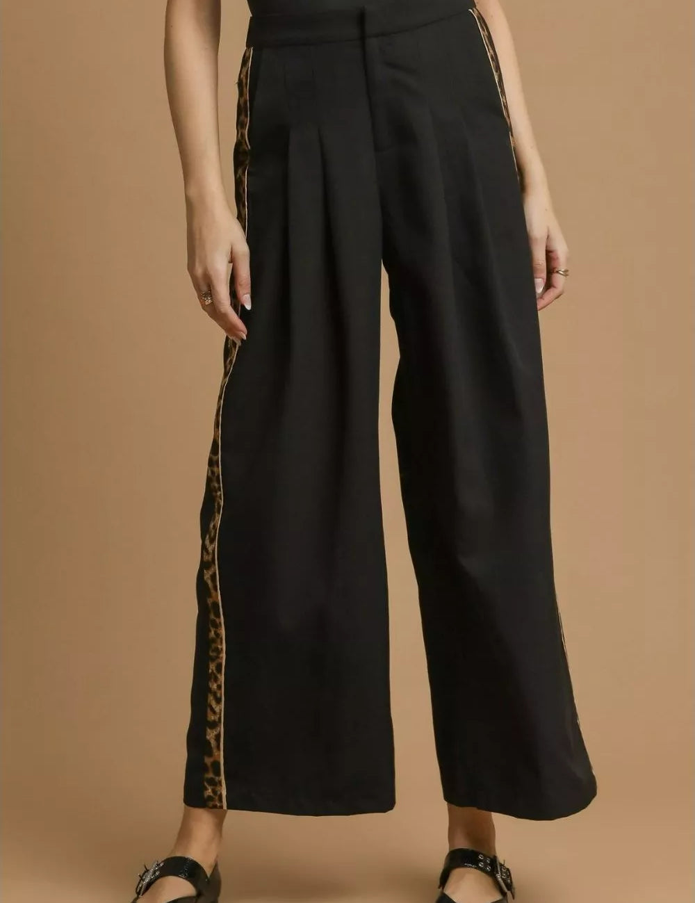 Umgee Front Pleated Wide-Leg Pants with Contrast Trim on Simply Obsessed