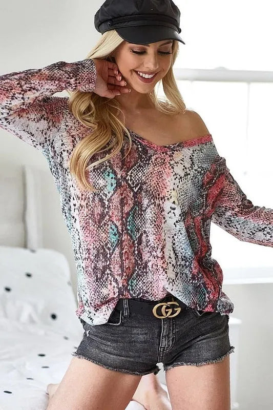 BIBI Snakeskin Print Low Gauge Hacci V Neck Top on Simply Obsessed