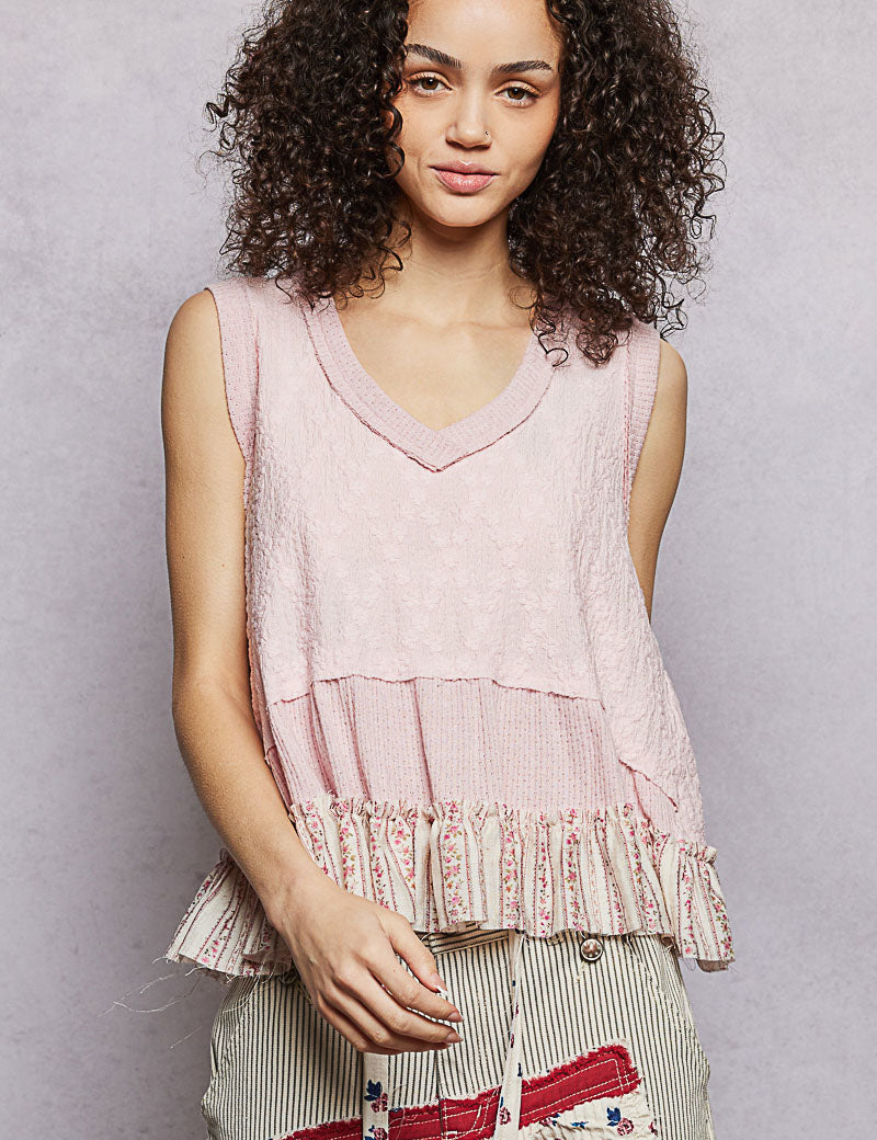 POL Floral Print V-Neck Textured Tank on Simply Obsessed