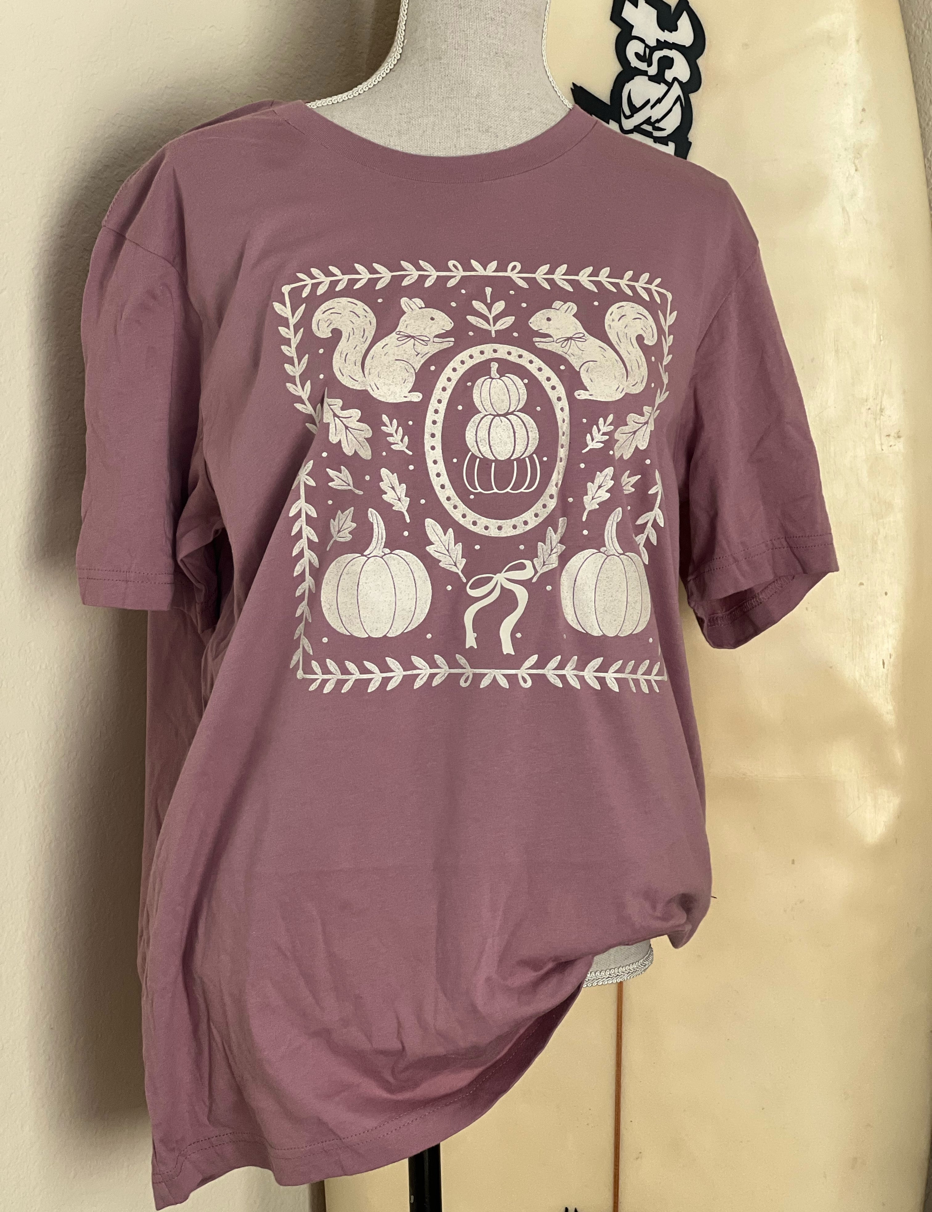 T-SHIRT JUNKIE Fall Season Tee on Simply Obsessed