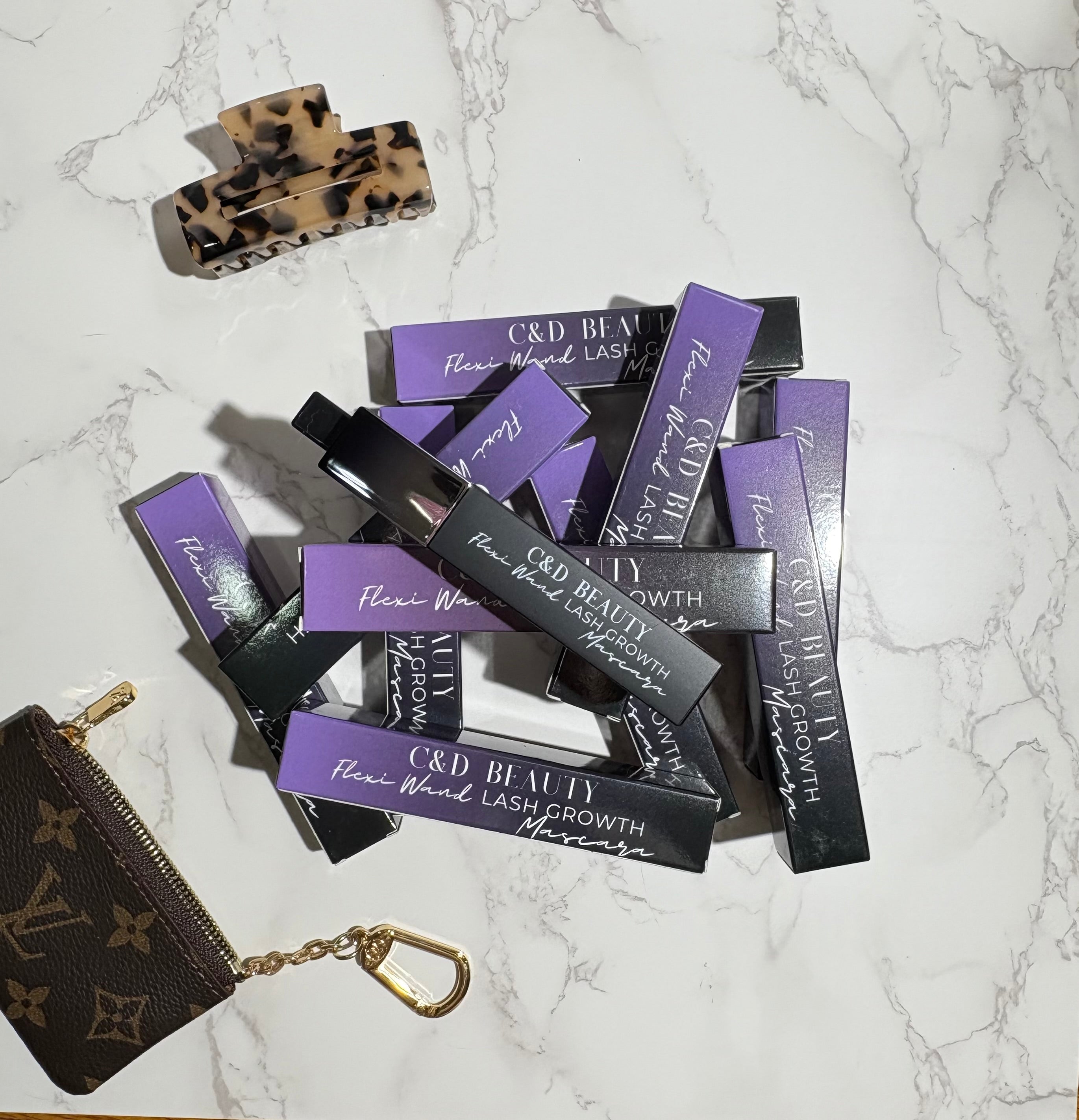 Black Flexi Wand Lash Growth Mascara on Simply Obsessed