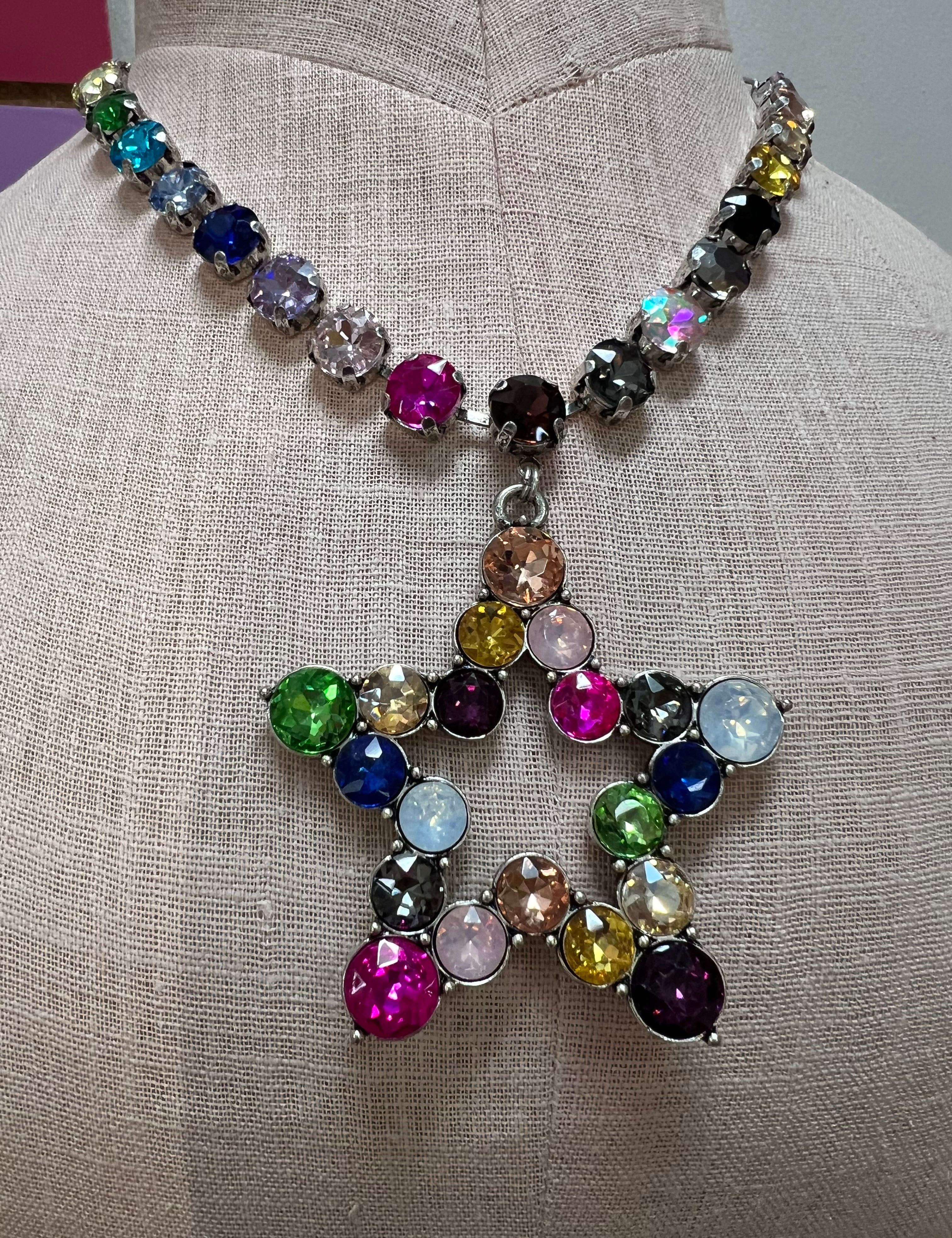 ATG Multi Star Necklace on Simply Obsessed