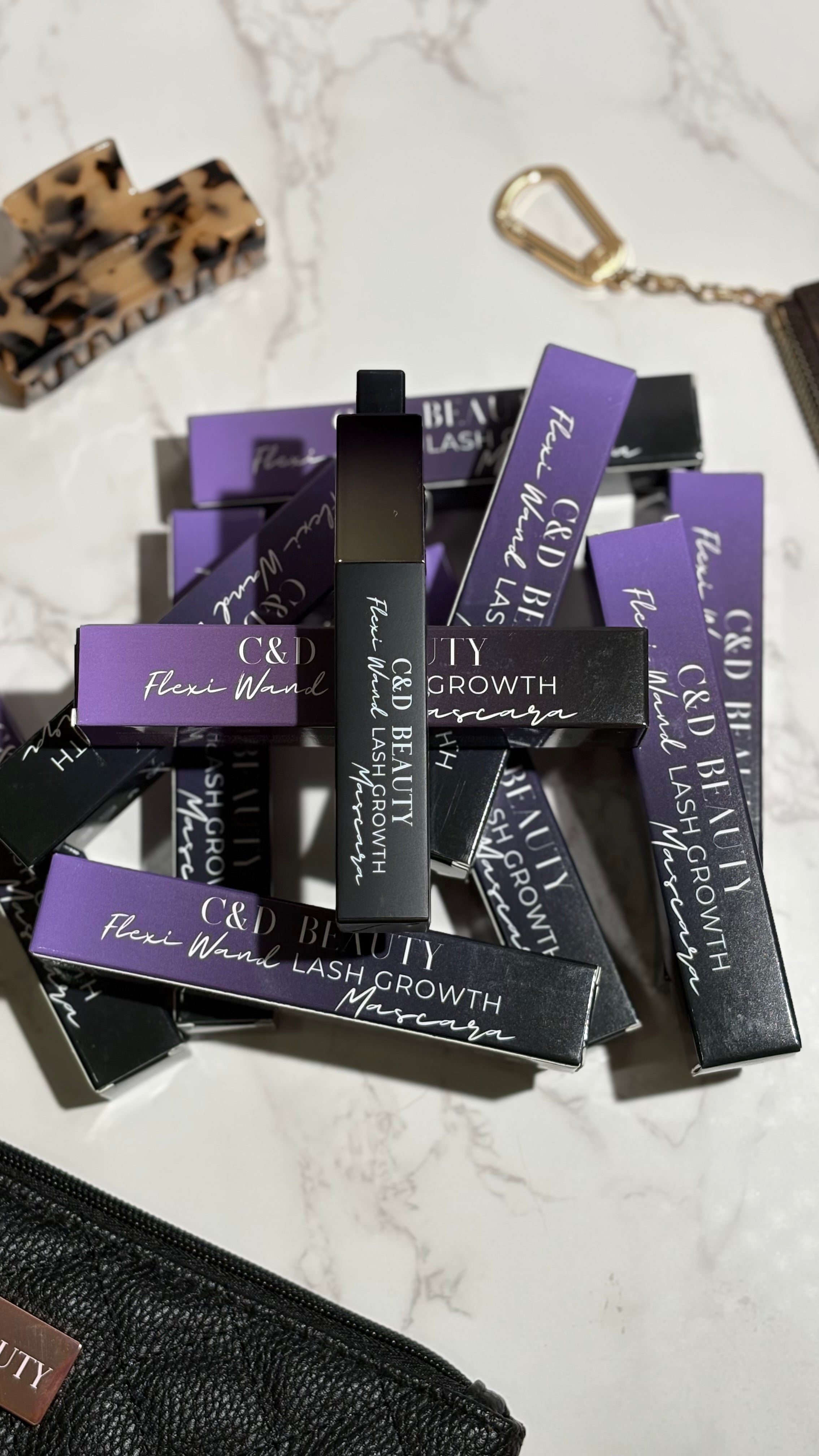 Black Flexi Wand Lash Growth Mascara on Simply Obsessed