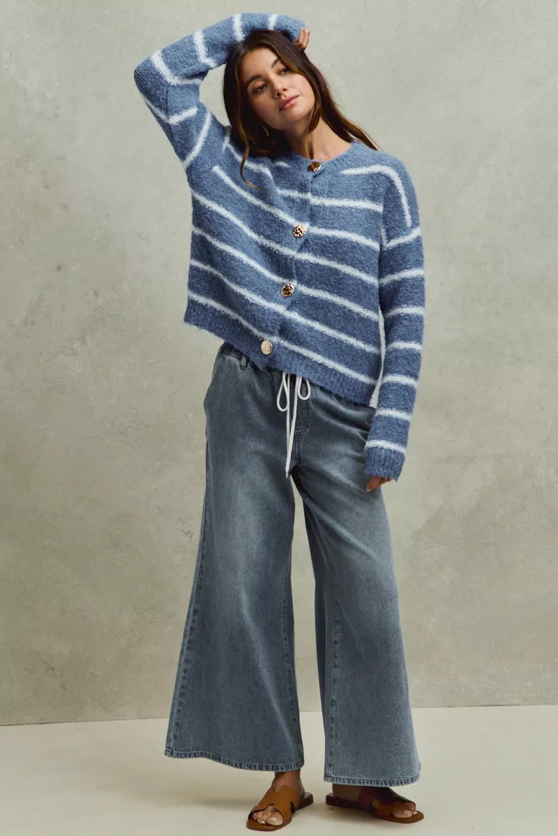 SO ME Mid Rise Elastic Waist Flare Denim Jeans on Simply Obsessed