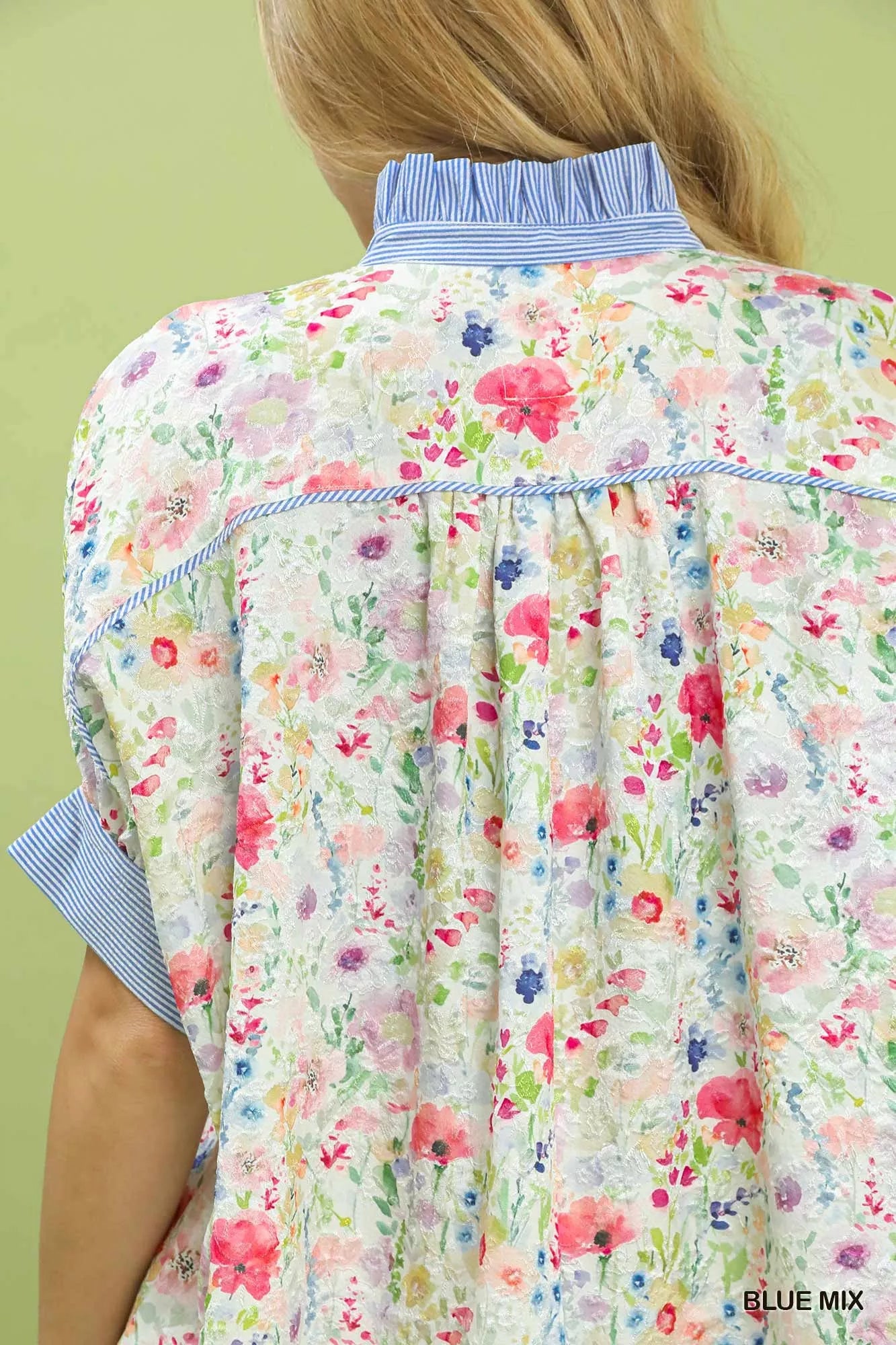 Umgee Jacquard Floral Print Button-Down Shirt on Simply Obsessed