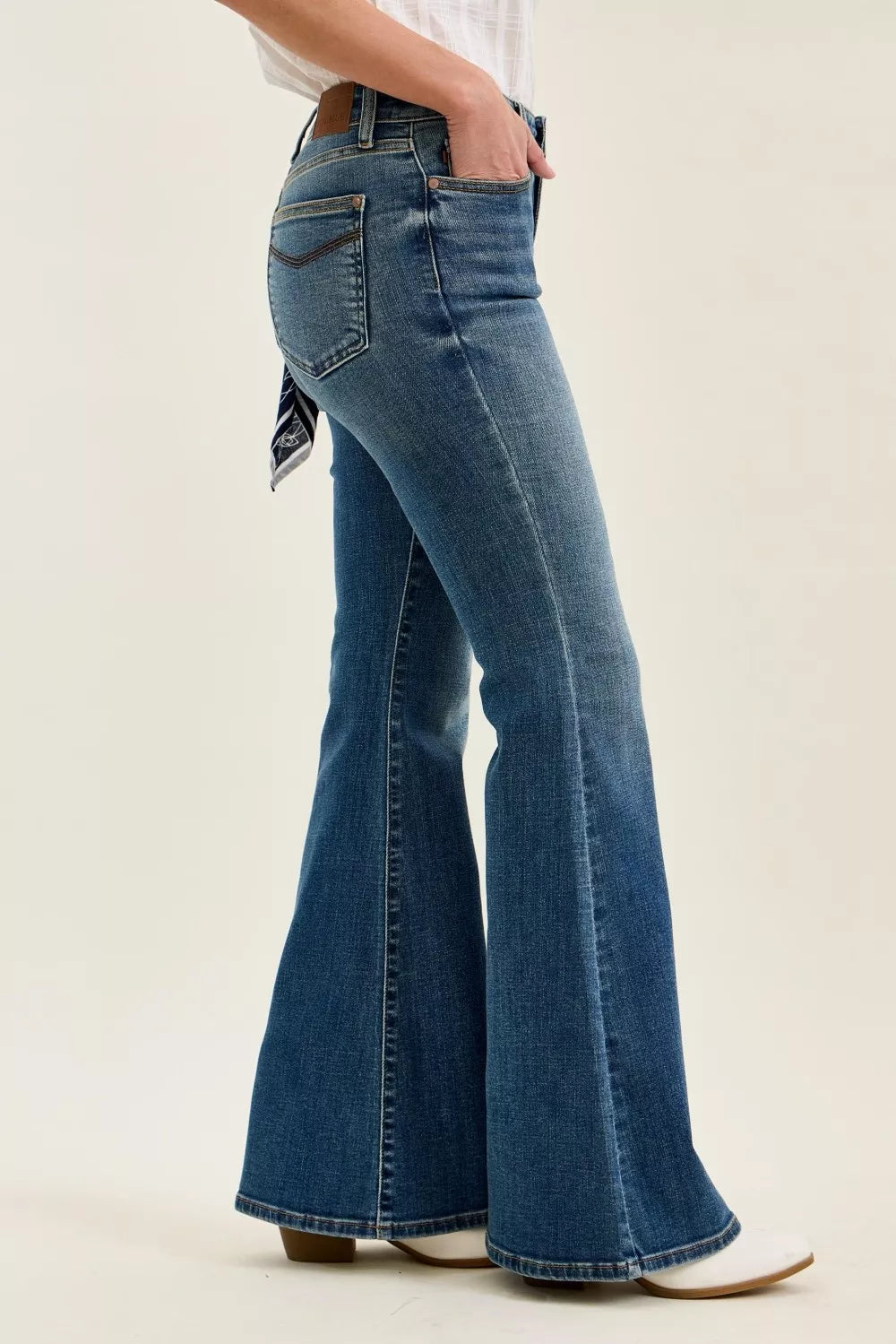 JUDY BLUE Mid Rise Jaqueline Flare with Triple Needle Back Pkts and Bandana Loop on Simply Obsessed