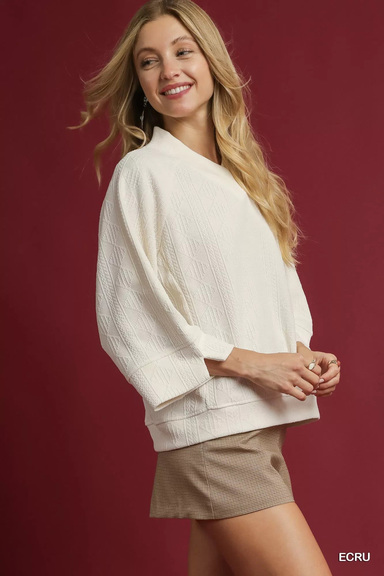Umgee Textured Knit V-Neck Top on Simply Obsessed