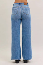JUDY BLIUE Mid Rise Retro Wide Leg Jeans on Simply Obsessed