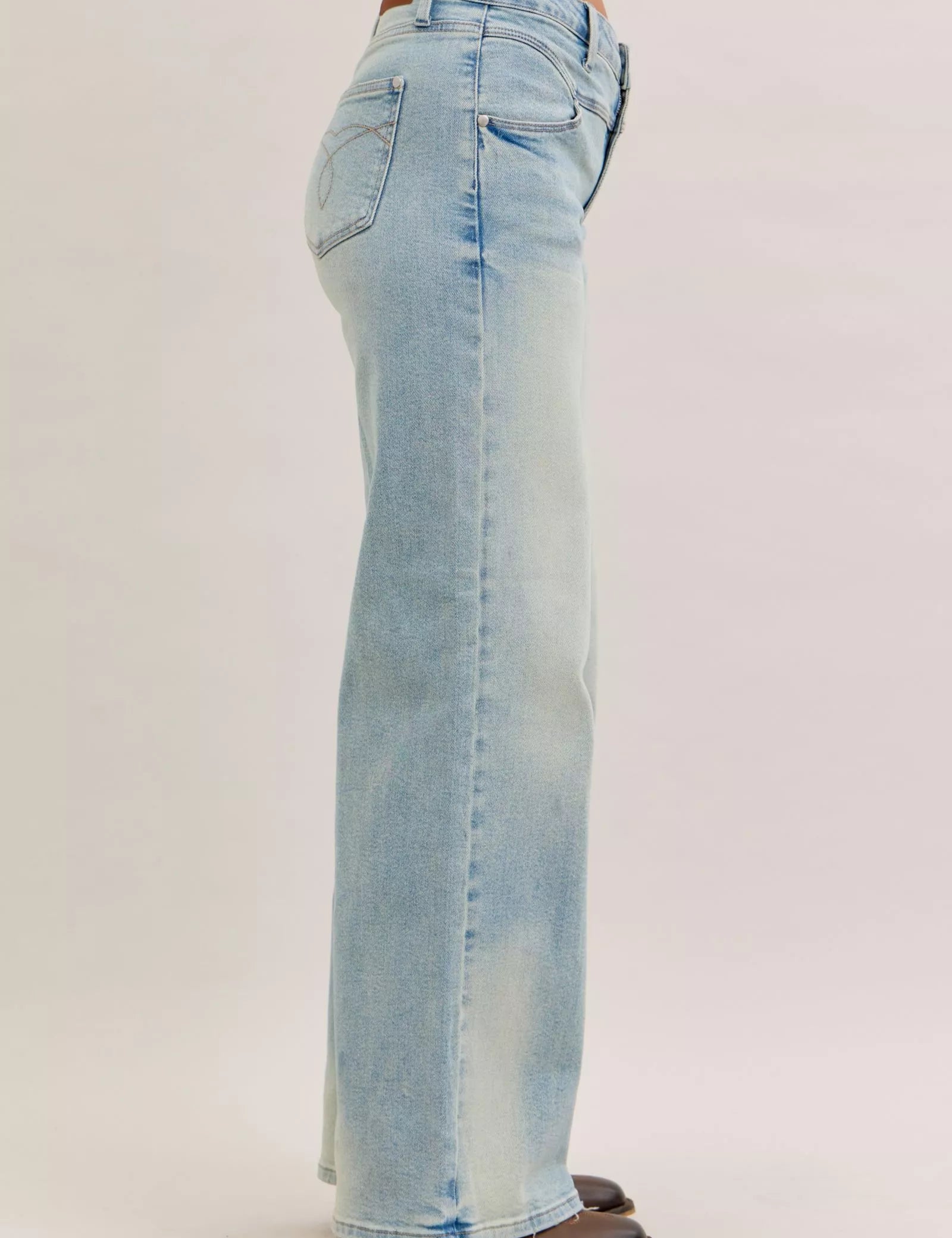 JUDY BLUE High Waist Column Straight Jeans on Simply Obsessed