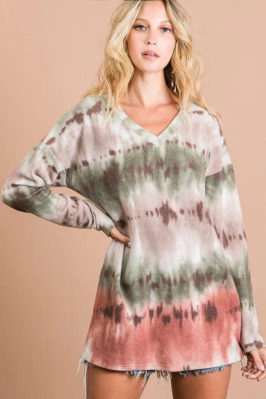 BIBI Brushed Tie Dye Looking Print V Neck Top on Simply Obsessed