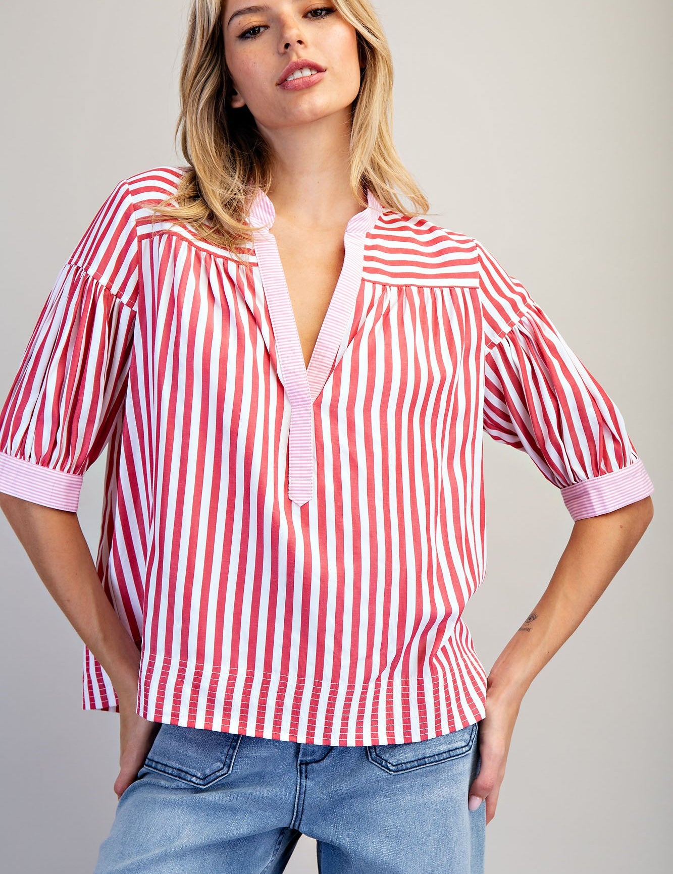 EESOME Contrast Striped Short Sleeve Blouse on Simply Obsessed