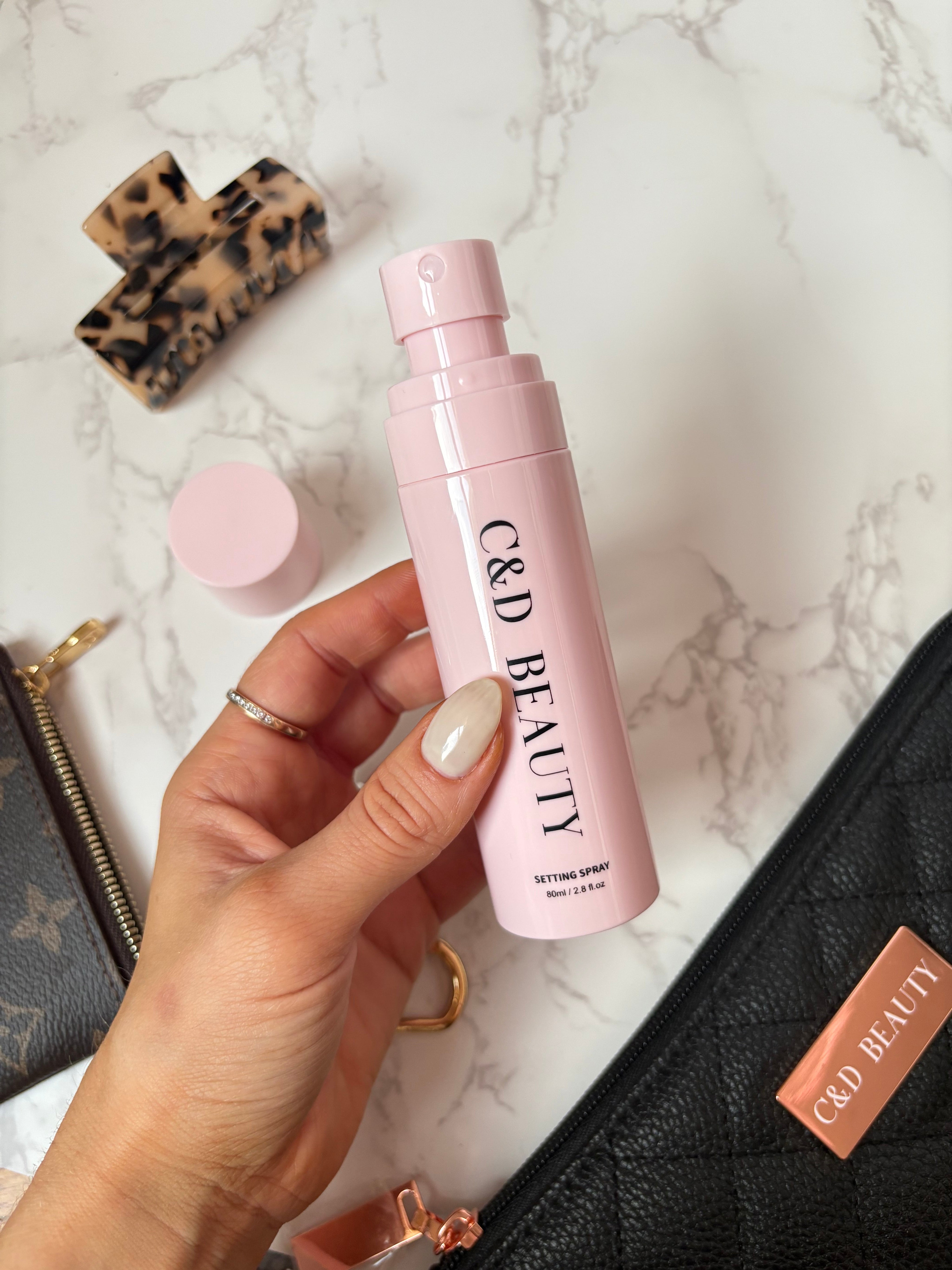 HydraLock Setting Spray on Simply Obsessed