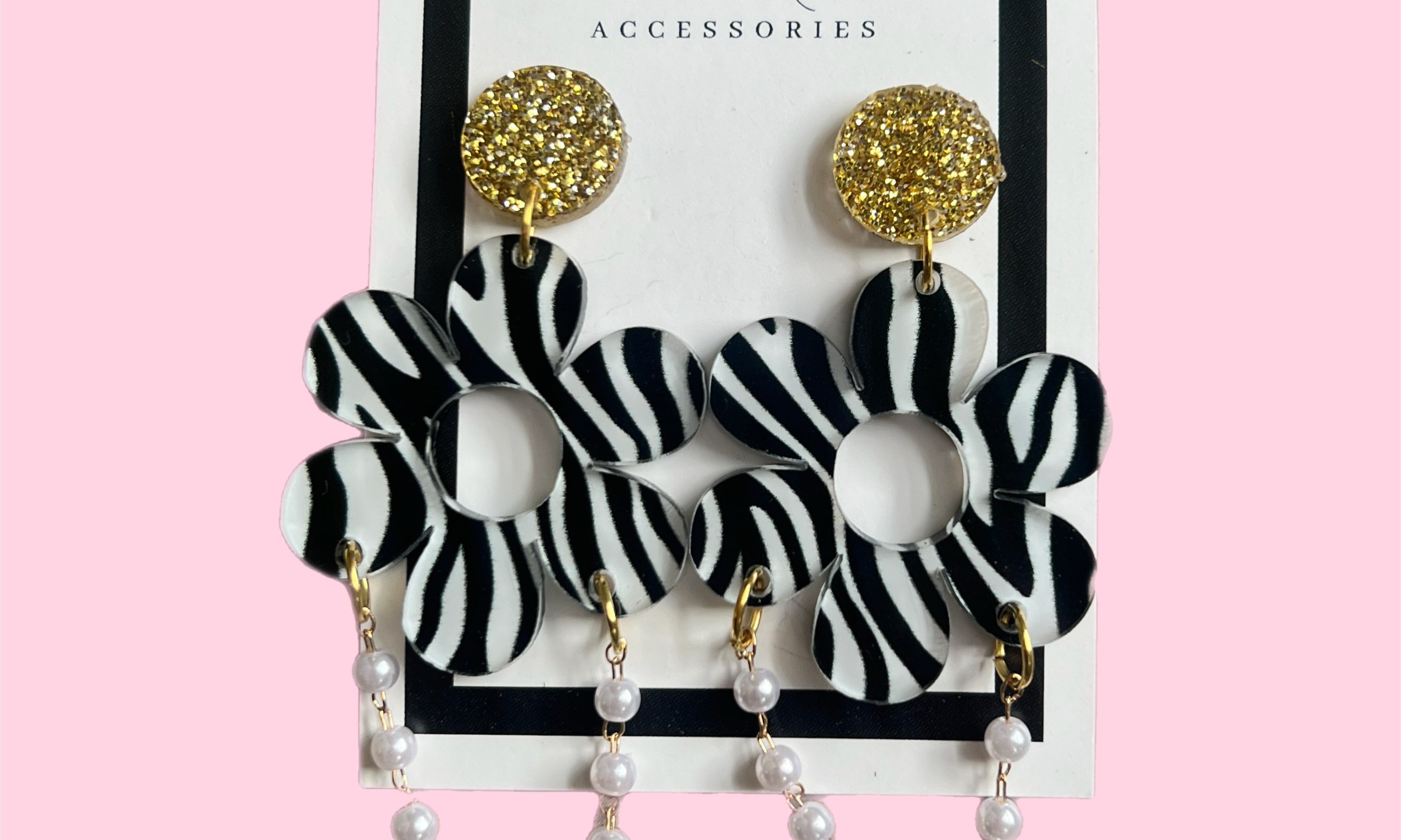 WS: Zebra Flower Pearl Chain Drop Earrings on Simply Obsessed
