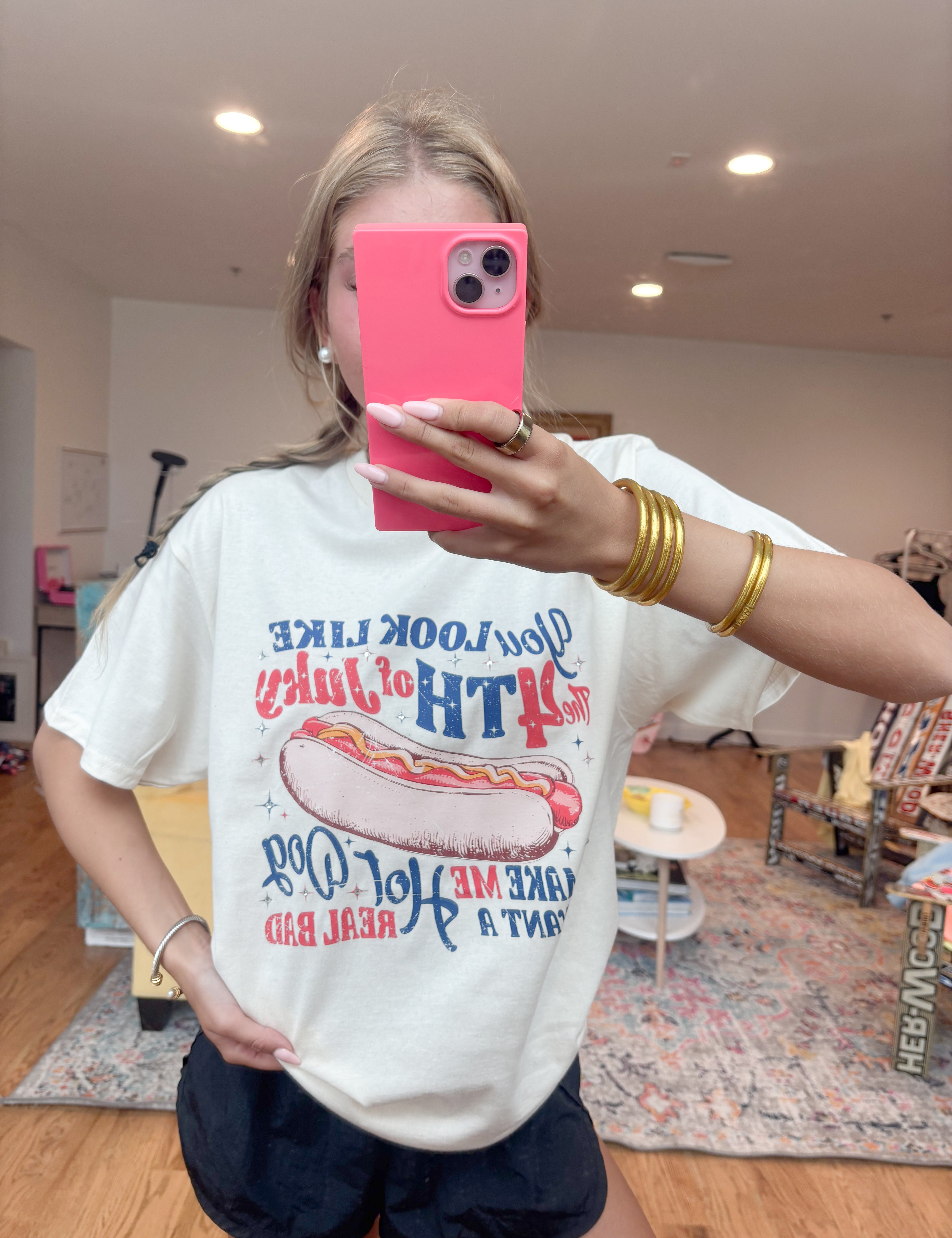 T-SHIRT JUNKIE You Look Like The 4th Of July on Simply Obsessed