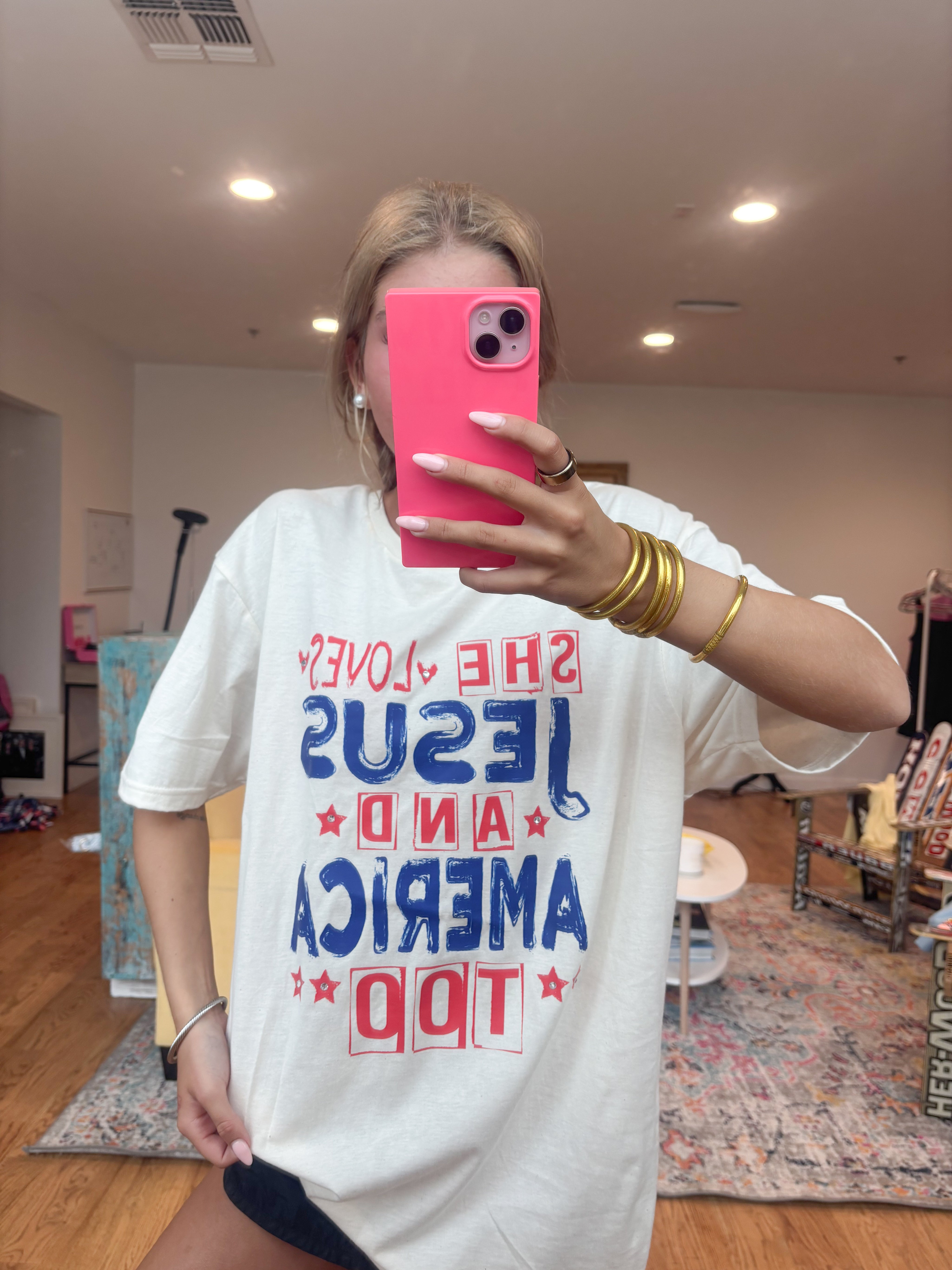 T-SHIRT JUNKIE She Loves Jesus + America on Simply Obsessed