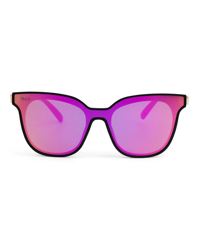 DAX Capri Sunglasses on Simply Obsessed