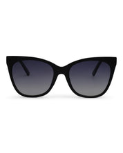 DAX Emily Sunglasses on Simply Obsessed