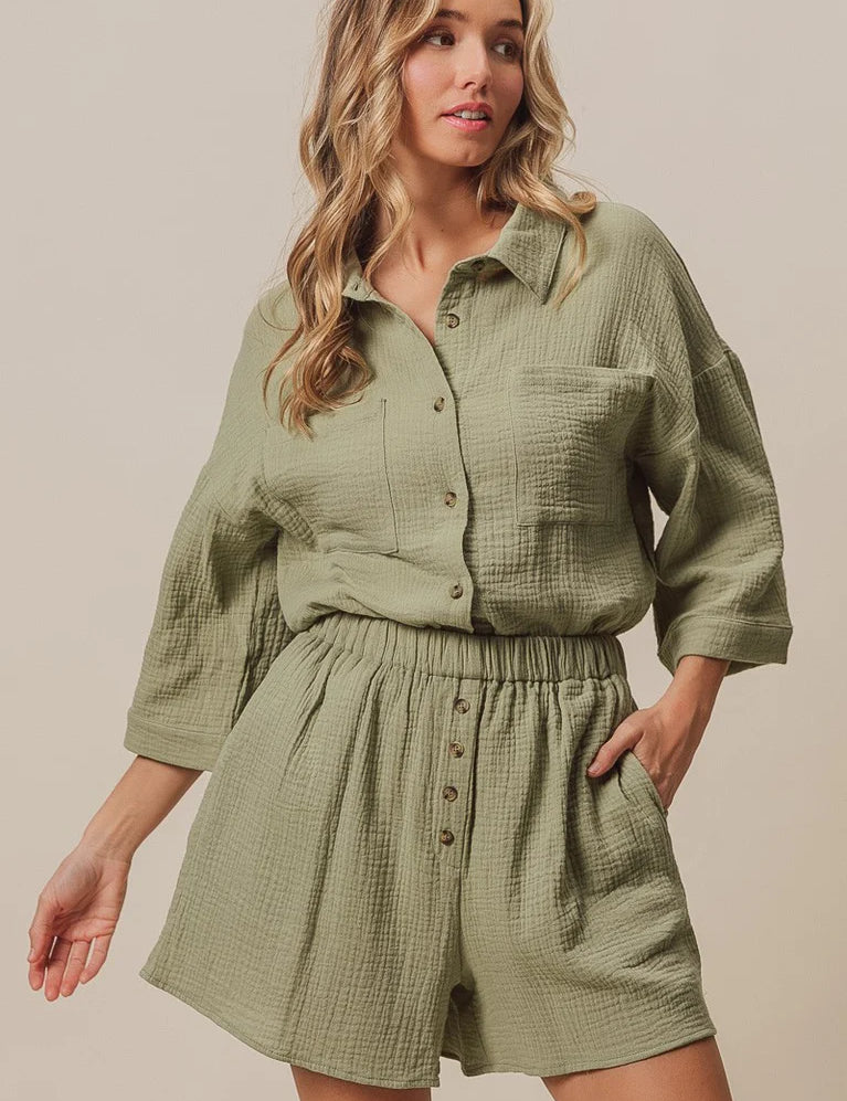 BIBI Crinkle Gauze Short Set - SAGE on Simply Obsessed