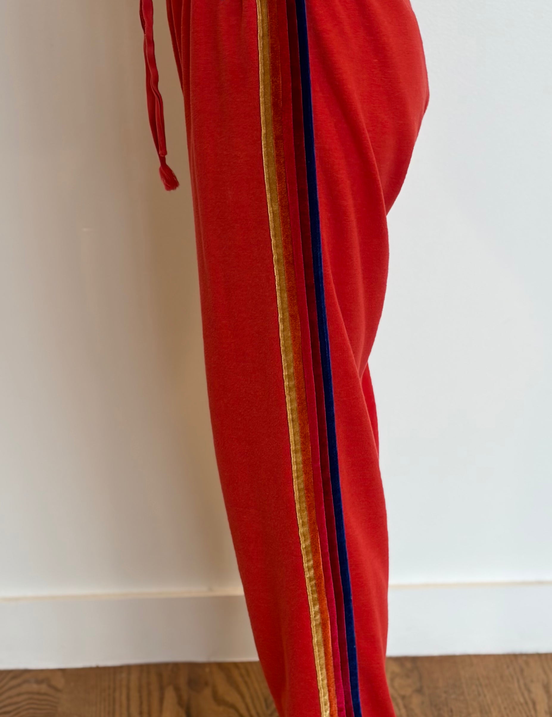 VINTAGE AVIATOR NATION Classic Five Stripe Sweatpants SMALL-RED VELVET STRIPES on Simply Obsessed