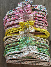 MALIBU HIPPIE Pack of 6 Fabric Wrapped Hangers