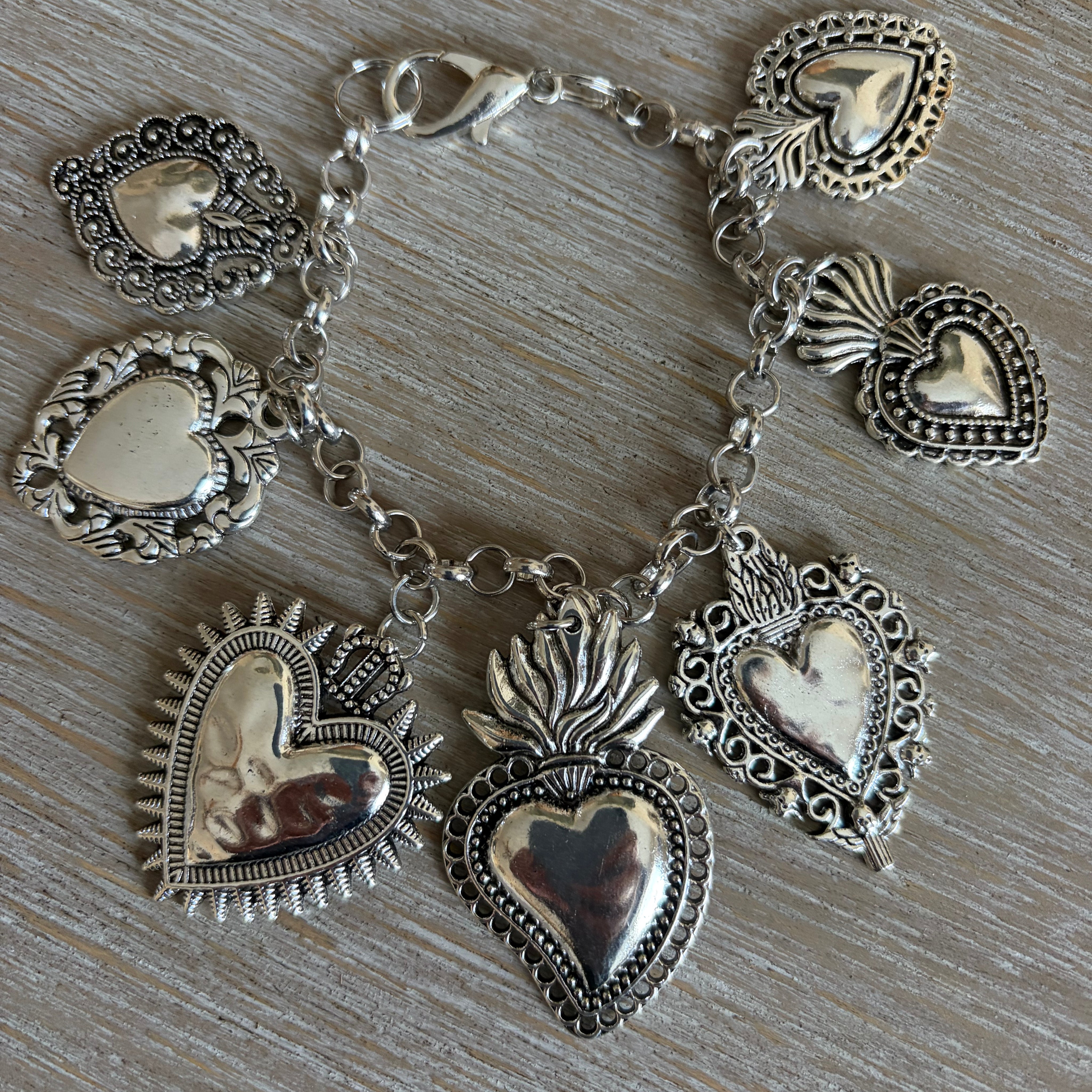 JEWELRY SALE ATG Heart Charm Bracelet on Simply Obsessed