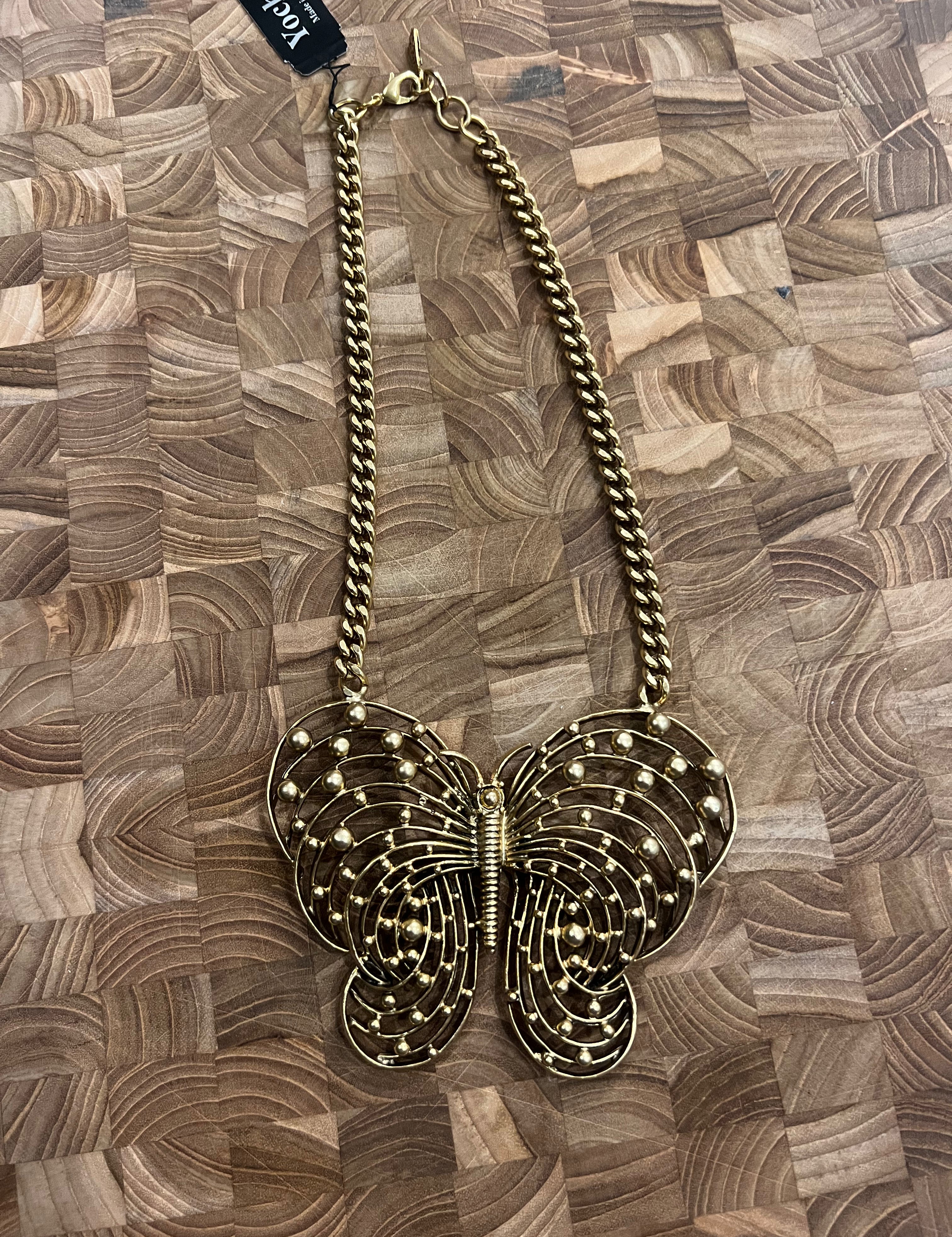 YOCHI Gold Butterfly Necklace *Vegas Live* on Simply Obsessed