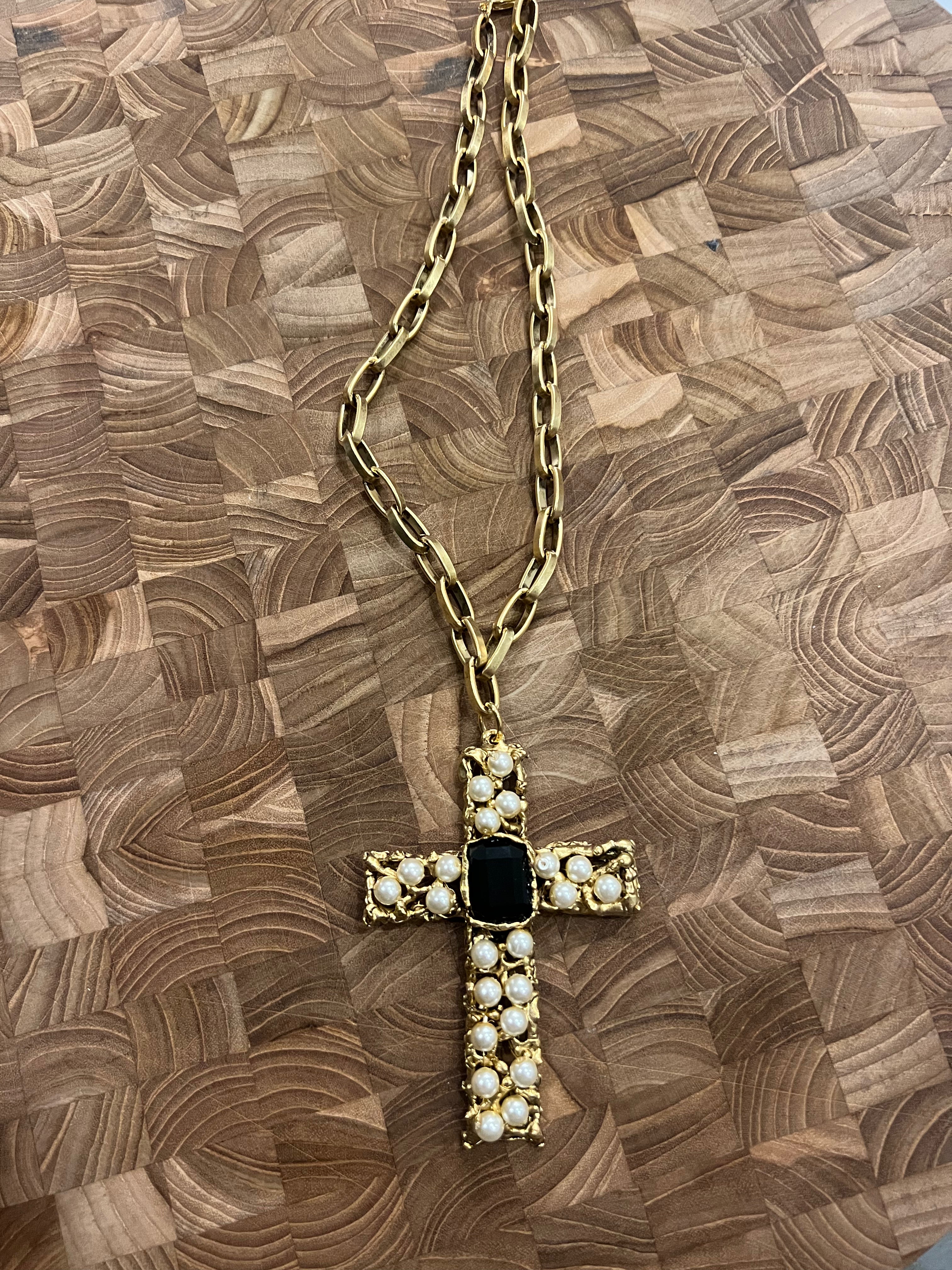 YOCHI Gold Pearl &amp; Black Stone Cross *Vegas Live* on Simply Obsessed