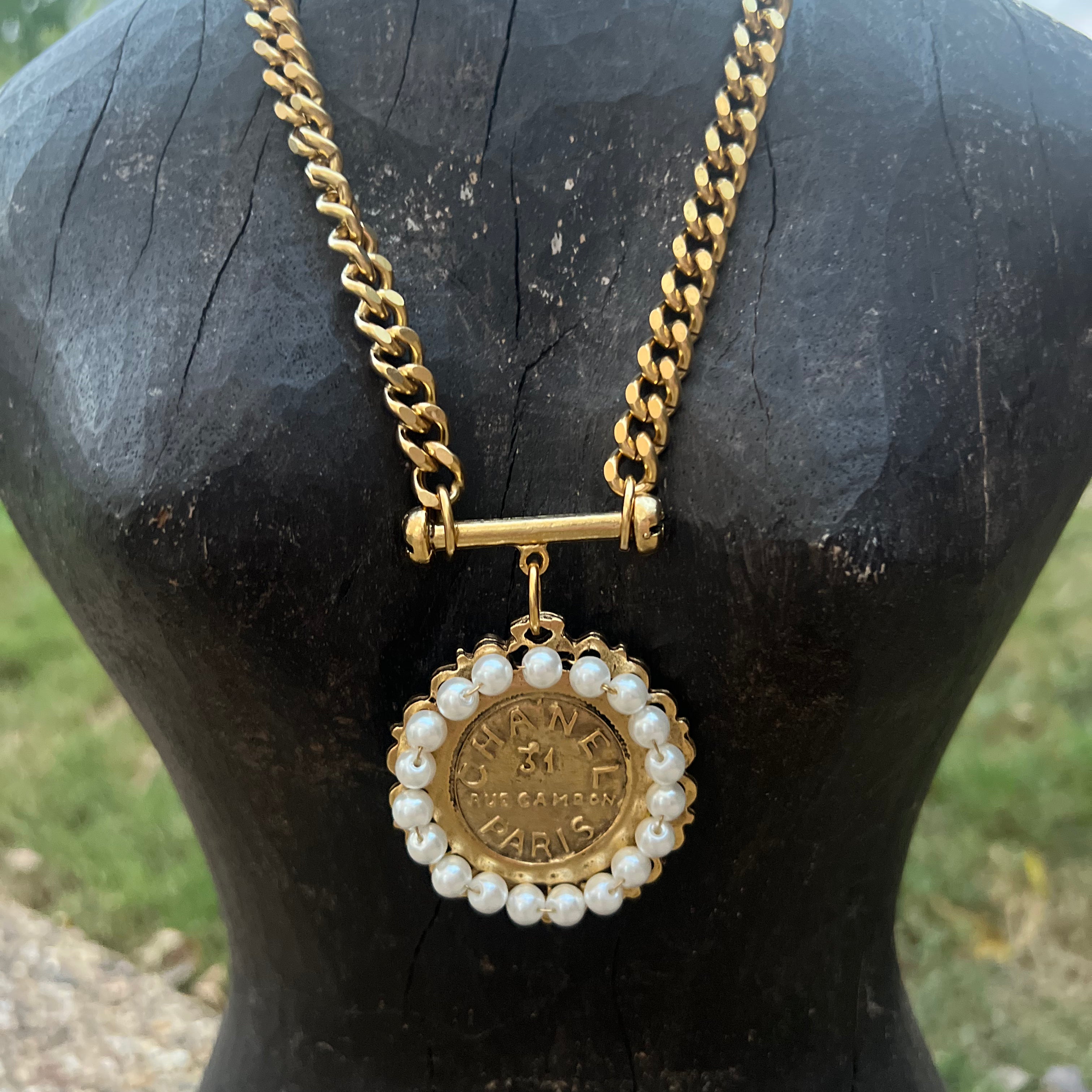 YOCHI Gold Reversible Designer Bar Coin Pearl & Gold Chain Necklace on Simply Obsessed