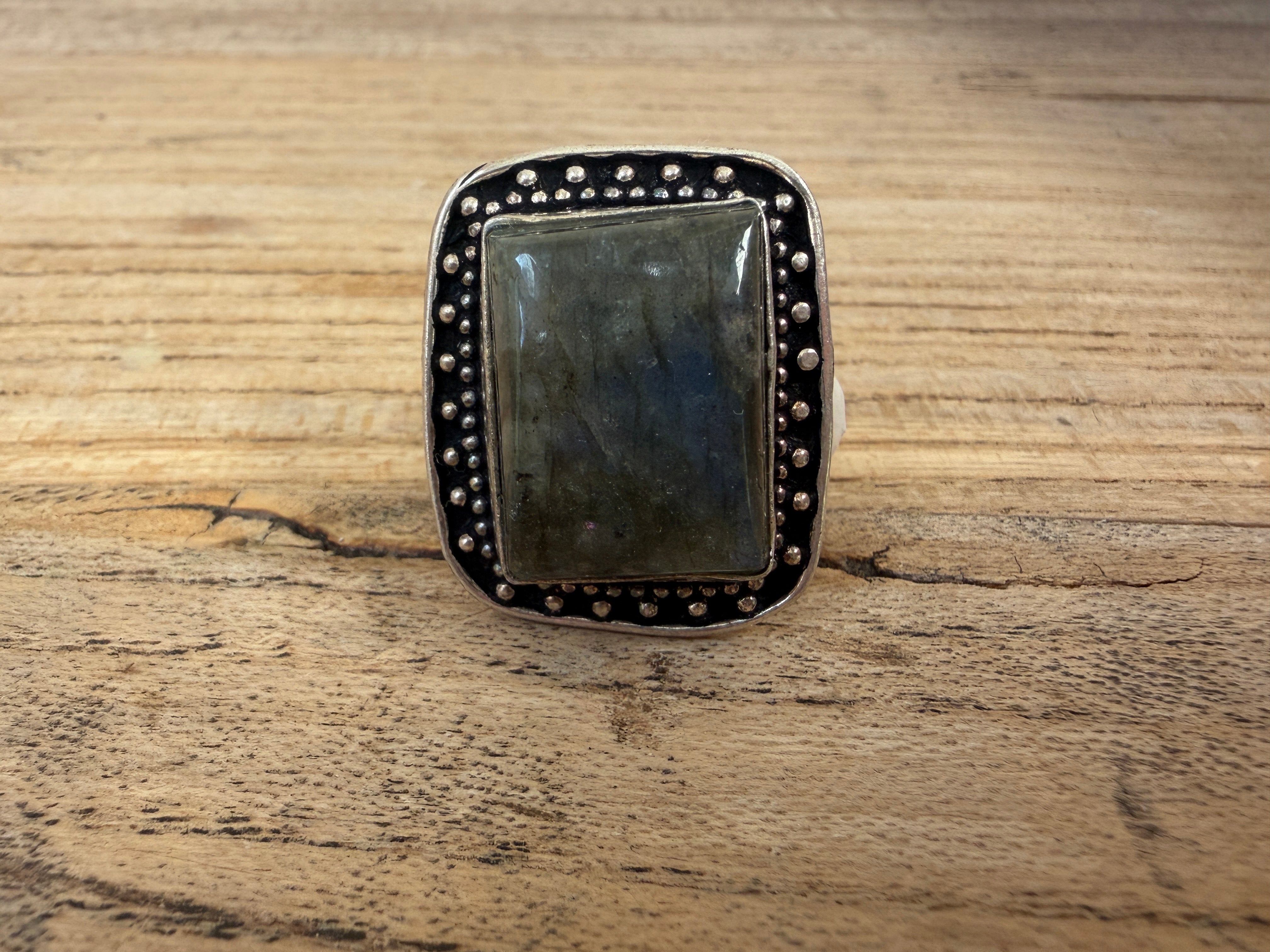 MALIBU HIPPIE OOAK Labradorite Size 9 Ring #110 on Simply Obsessed